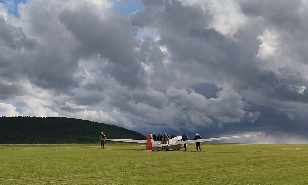 e3cd63bf 106d 42f8 ae12 fbf92e8e4bda 1 - e3cd63bf-106d-42f8-ae12-fbf92e8e4bda